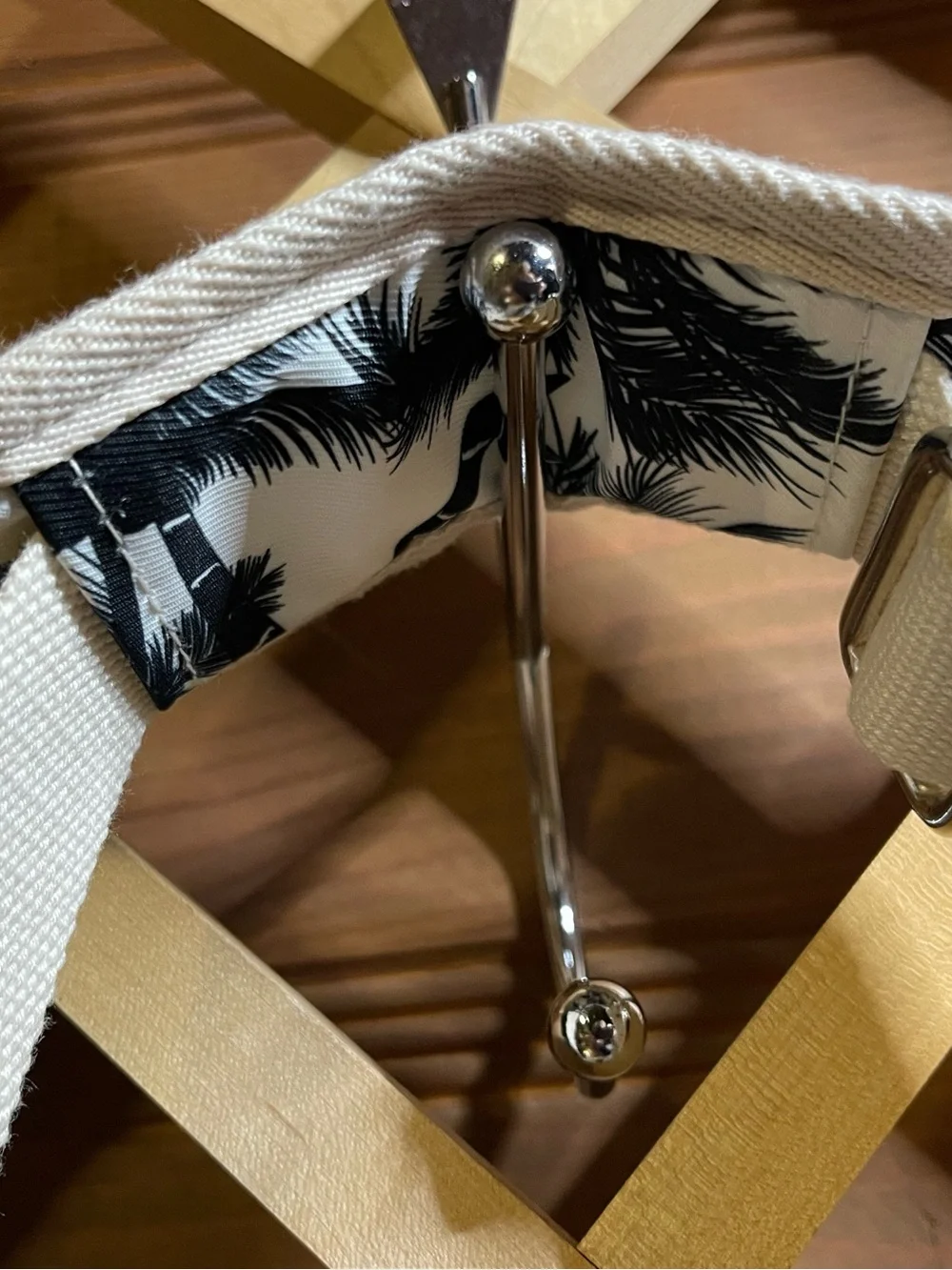 Canvaslife Messenger Bag /Black & White Palm Tree Print